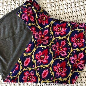 Lularoe Irma ~ sz XS
